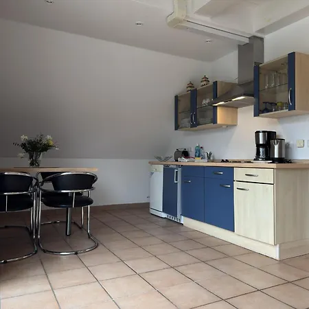 Mit Balkon-nur 500 Meter Zum Strand, Cleaning Included Apartament Zingst