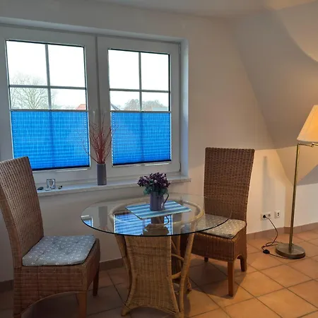 Mit Balkon-nur 500 Meter Zum Strand, Cleaning Included Apartament
