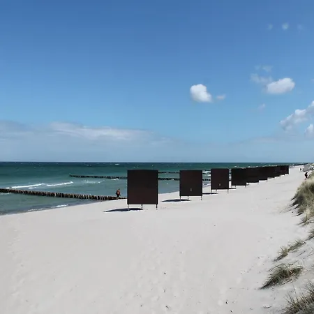 Mit Balkon-nur 500 Meter Zum Strand, Cleaning Included Апартаменты Цингст